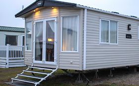 Eagle'S Den Caravan Holiday Retreat